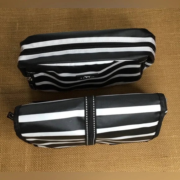 Scout 2-Piece Set 3-way Makeup Pouch And Burrito Hanging Toiletry Bag - B125 - Picture 2 of 10